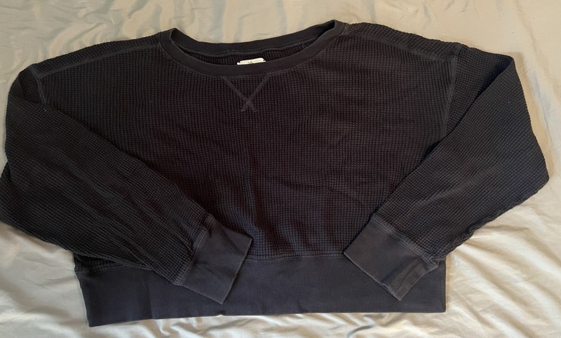 Junior Girl’s Size M Navy Blue Aerie Offline Waffle Knit Long Sleeve Crop Top