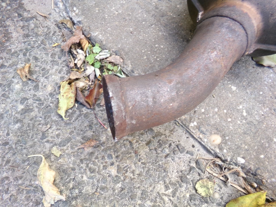 Silenciador central escape 1644908101 06-11 Mercedes Benz W164 ML350 ML500 Foto 3 de 4