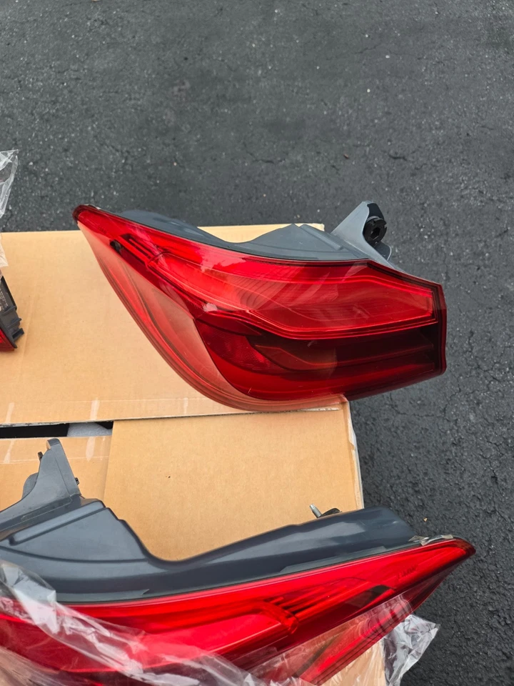 Luces traseras OEM BMW SERIE 5 G30 G31 2017-2020 530i 540i M550i M5 F90 Foto 4 de 4