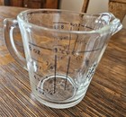 Vintage FIRE-KING 1 cup Glass Measuring Cup 8oz Made USA #496 Black Lettering — photo 2