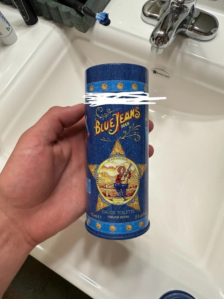 Jeans azules de diseñador colonia Foto 2 de 2