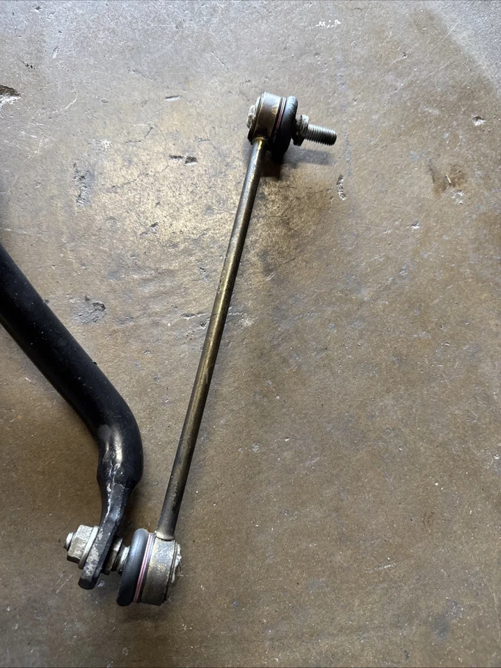 Barra estabilizadora delantera BMW Z4 2003 usada | Original OEM Foto 3 de 4