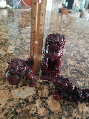 Set of 3 Burgandy Resin Figurines. Chinese Asian Foo Dogs And Dragon
