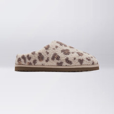 Bombas Women's Plush Sunday Slipper - Limited color: Feather Beige Leopard
