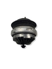 Support moteur Mercedes 210
