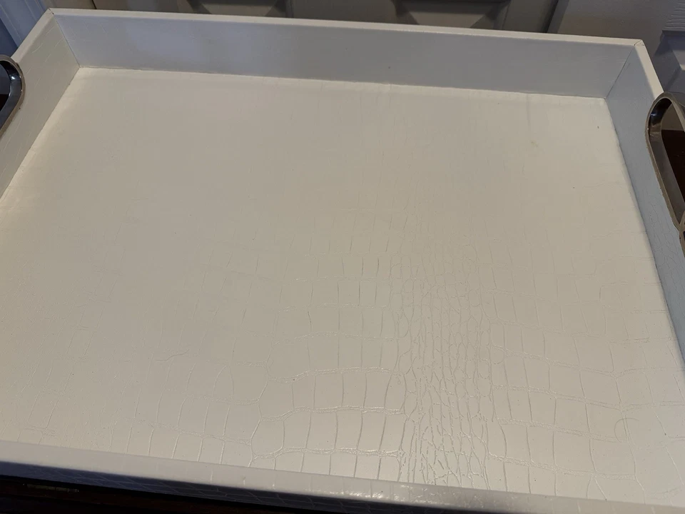 💙ETHAN ALLEN КОЖАНЫЙ СЕРВИРОВОЧНЫЙ ДЕКОР ЛОТОК 24 ДЮЙМА БЕЛЫЙ С ХРОМИРОВАННЫМИ РУЧКАМИ РЕКОМЕНДУЕМАЯ РОЗНИЧНАЯ ЦЕНА ПРОИЗВОДИТЕЛЯ 320 ДОЛЛ. США - Изображение 4 из 4