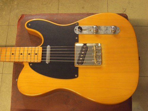 Fender AMERICAN VINTAGE 52TELECASTER (1990) Chitarra elettrica usata - Foto 3 di 10