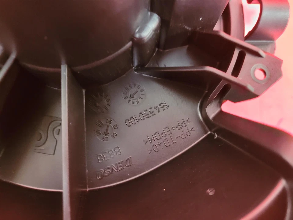 VAUXHALL CORSA D 2010 HEATER MOTOR WITH A/C 1.2L PETROL 13335074 - Image 3 of 4