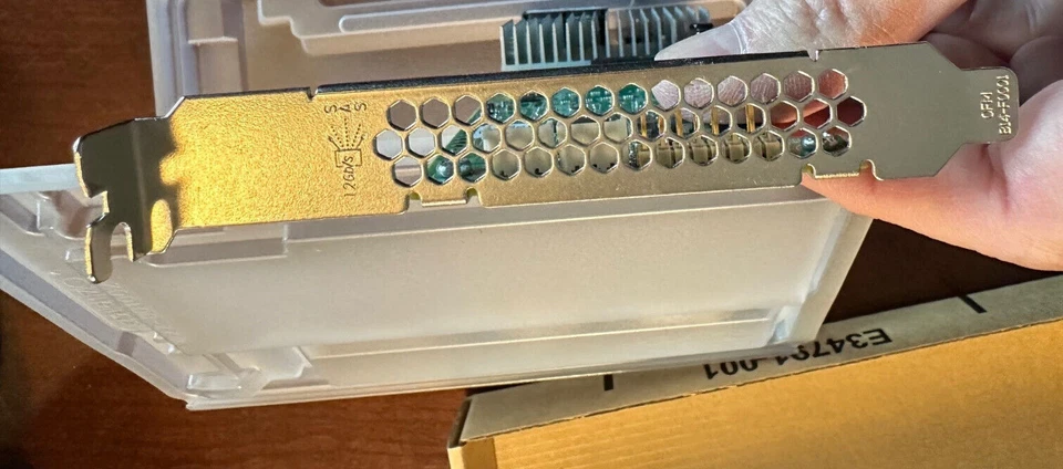 INTEL RS3DC080 12Gb/s RAID Controller - Image 4 of 4