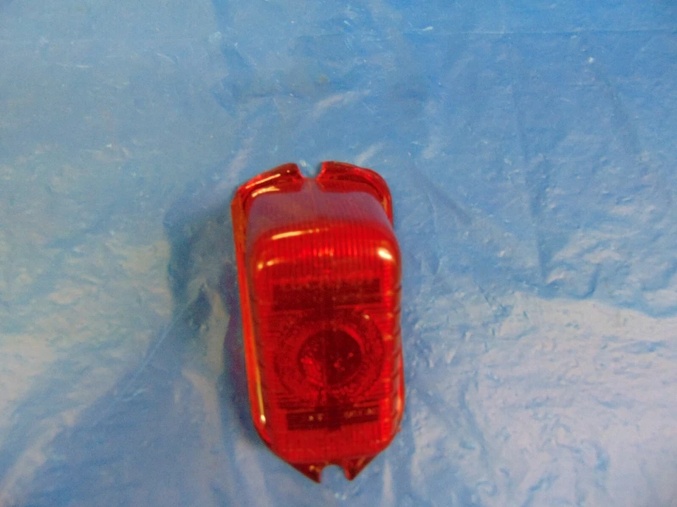 AUSTIN A40 A70 MG MIDGET WOLSELEY 6/90 REAR LAMP LENS LUCAS 572239 N0S — 第 2/3 张图片