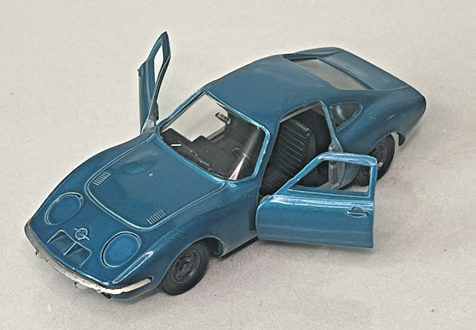 Solido Opel GT No.171 Diecast 1/43 - Made in France - Vintage 1969