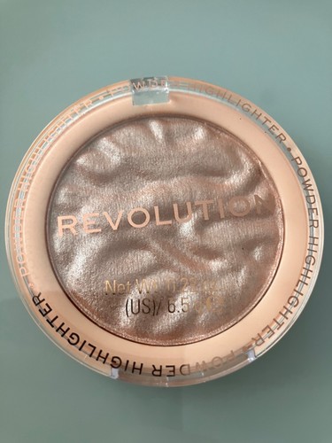 REVOLUTION LONDON HIGHLIGHTER RELOADED - DARE TO DIVULGE