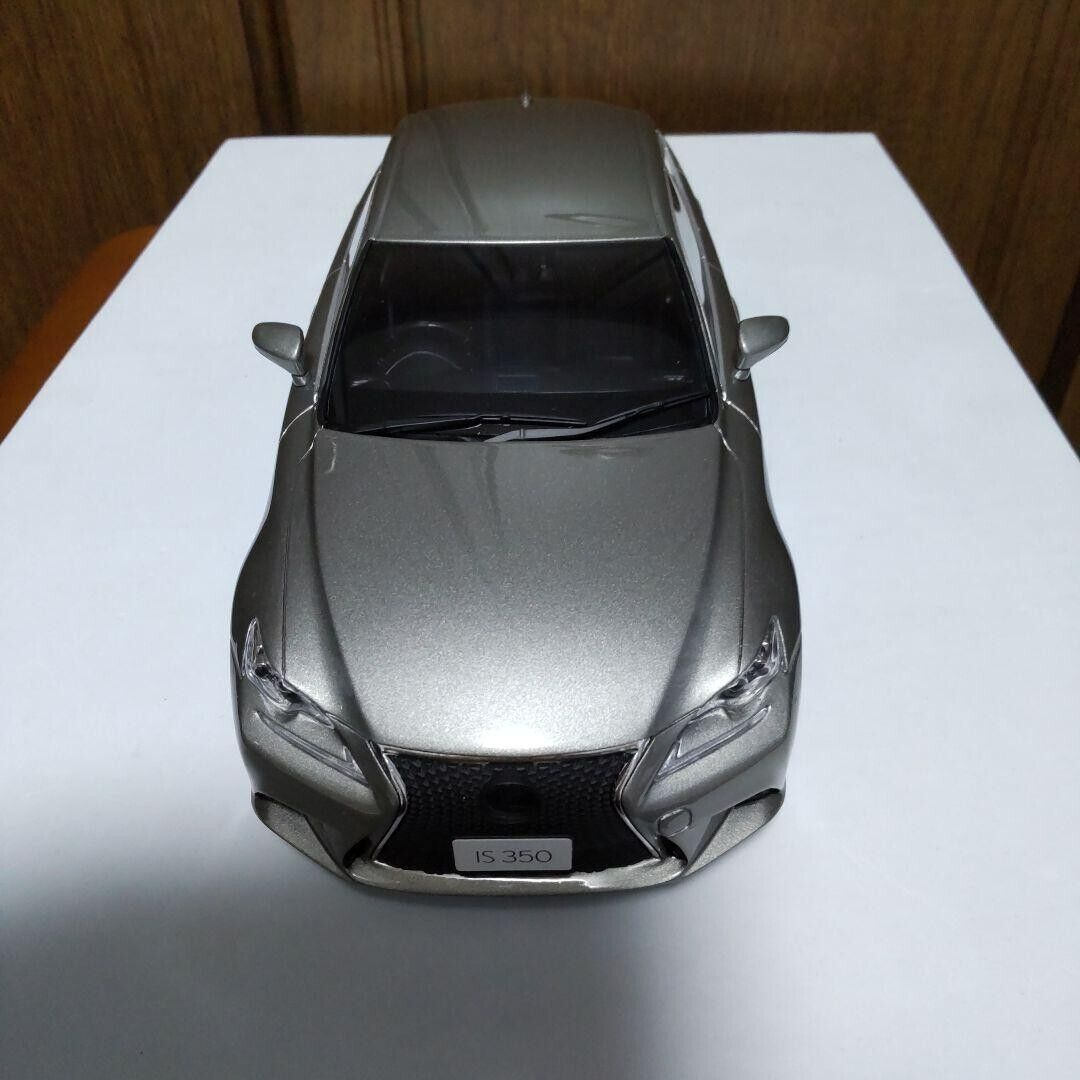 Kyosho Samurai 1/18 Lexus IS350 F Sport Gray Limited to 400 Kyosho Samurai 1/18 Lexus IS350 F Sport Gray Limited to 400