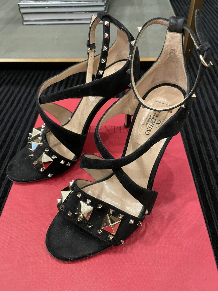 Valentino velvet sales rockstud pump