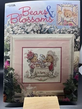 Leisure Arts Cross Stitch Pattern Book Teddy BEARS & BLOSSOMS 3212 by Hallmark