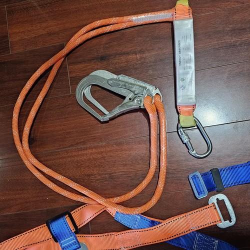 Fall Protection Safety Harness Lanyard Construction Roofing Combo Kit ANSI OSHA - Picture 4 of 13