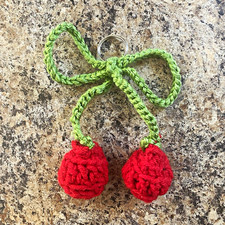 Handmade Crochet Cherry Fruit Keychain Keyring Yarn/Metal, Red Green