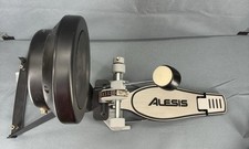 Alesis Kick Drum Pedal with Pad Bass Nitro Fo...