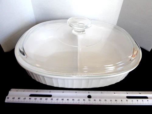 VTG Corning Ware French White 1.5L Divided Serving Dish F-6-B w Pyrex Lid Unused