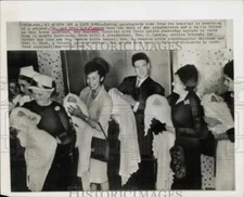 1965 Press Photo Mr. & Mrs. S.W. Lawson and their newborn quints, New Zealand