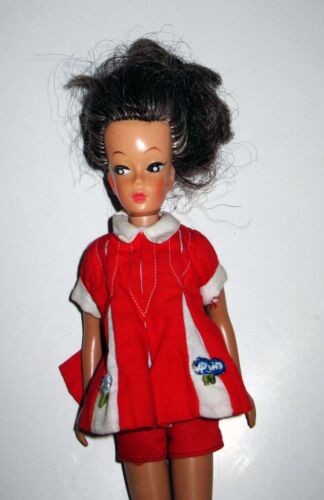 Muñeca Barbie Mattel Skipper 1963 vintage con vestido rojo pelo castaño rayas grises - Imagen 5 de 7