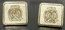 Auntie Anne's Restaurant Salty Pretzel's Shop Lapel Uniform Pin (2) Cheese Dip