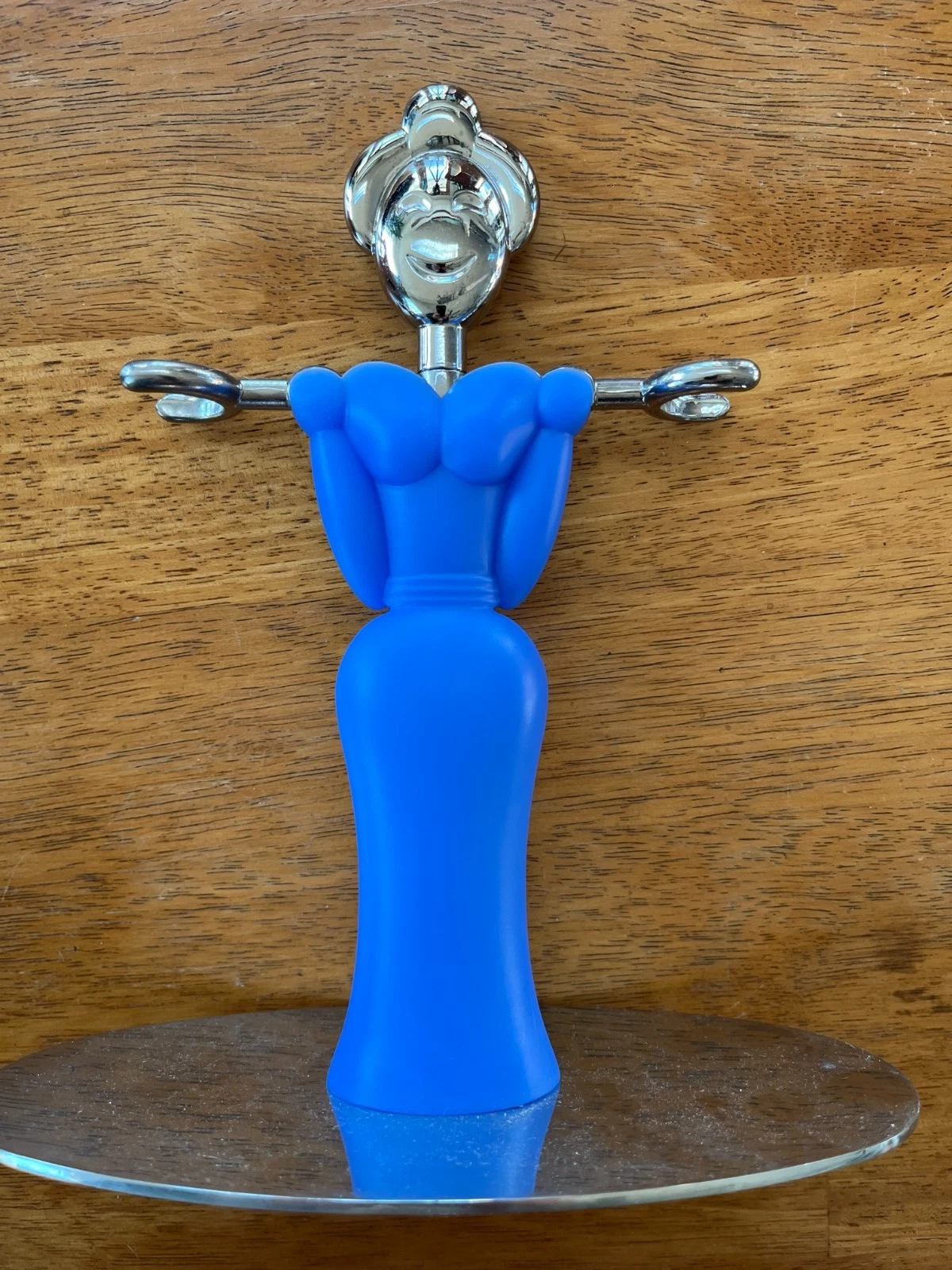 BUGATTI BLUE WOMAN OIL & VINEGAR BOTTLE HOLDER POST MODERN