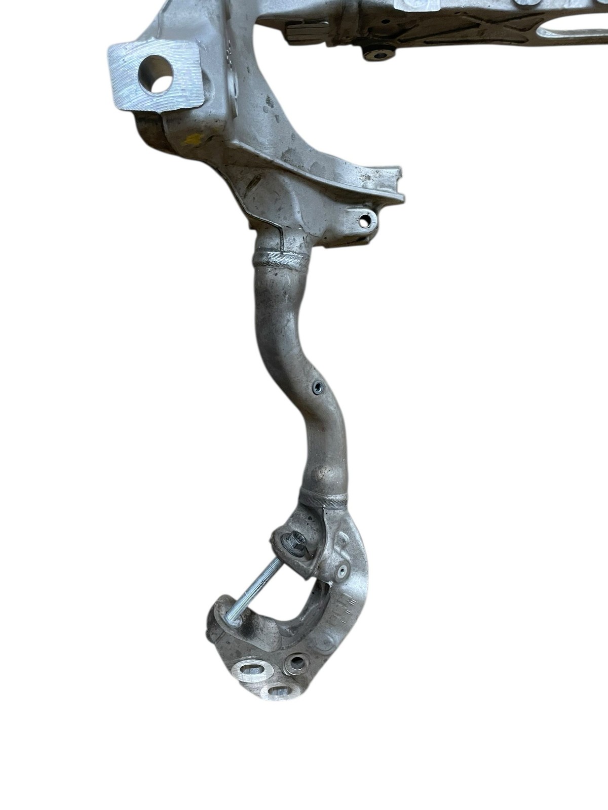 2015-2020 BENTLEY BENTAYGA OEM Front Suspension Subframe Cross Member