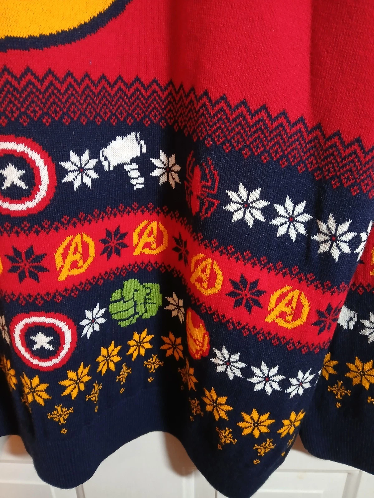 Men’s Marvel Adventers Ugly Christmas Sweater
