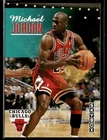 1992-93 SkyBox #31 Michael Jordan  Bulls Basketball Card 2002D
