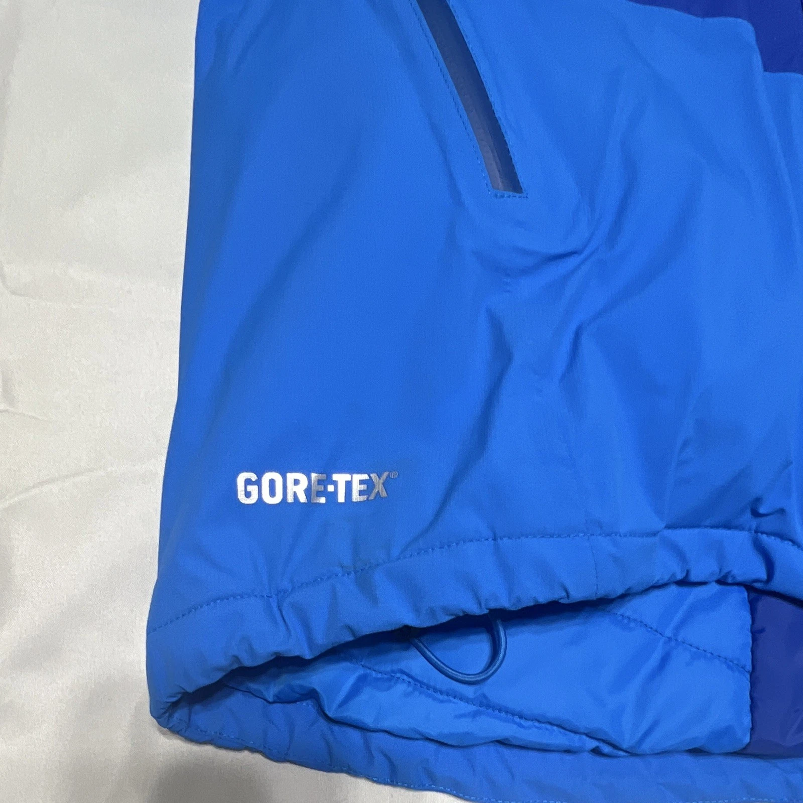 Berghaus Men's Gore-Tex Twilight Blue Hydroloft Elite Gore-Tex Jacket - product detail image 2