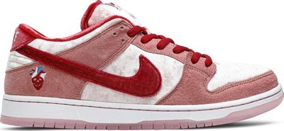 Size 5.5 - Nike Dunk Low SB x StrangeLove Valentines Day