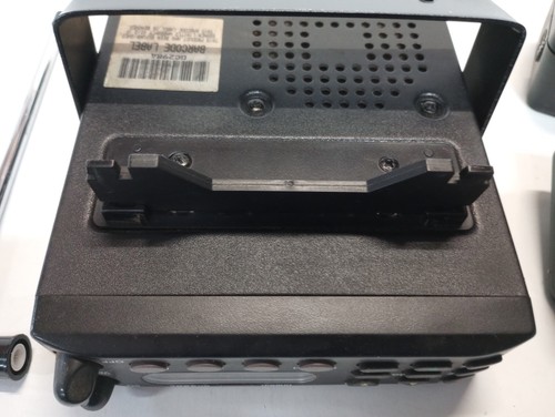 Uniden Bearcat BC350A Radio Scanner - Zdjęcie 6 z 10