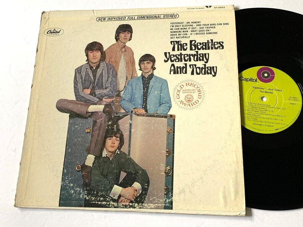 THE BEATLES VG++ Yesterday & Today Capitol Green label ST2553