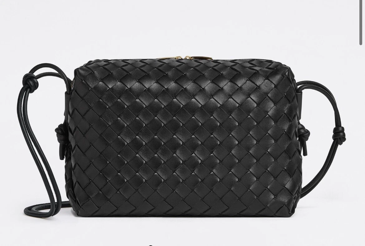 Bottega Veneta Medium loop Camera Bag Black NEW & AUTHENTIC