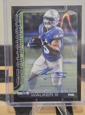 2025 TOPPS CHROME KENNETH WALKER III BLACK LAVA REFRACTOR  AUTO /10 SEAHAWKS MVP
