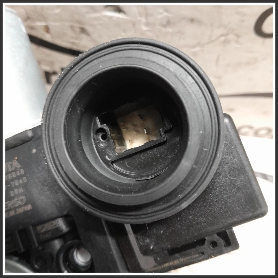 Alzacristalli Elettrico Anteriore SX Lexus Serie NX II 6980478020 2021   - Immagine 4 di 4