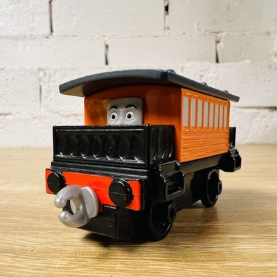 Henrietta - Thomas the Tank & Friends Adventures Diecast Push Along Metal Trains