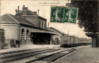 CPA Sillé le Guillaume Sarthe, Intérieur de la Gare - 11197624