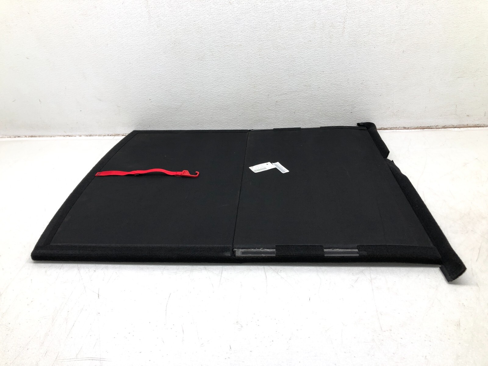 2017-2022 MASERATI LEVANTE TRUNK FLOOR CARGO PANEL CARPET COVER OEM.