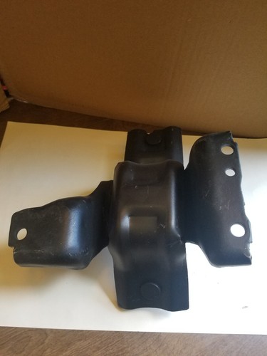 A2929 And A2930 Engine Mounts - Left And Right - Picture 6 of 12
