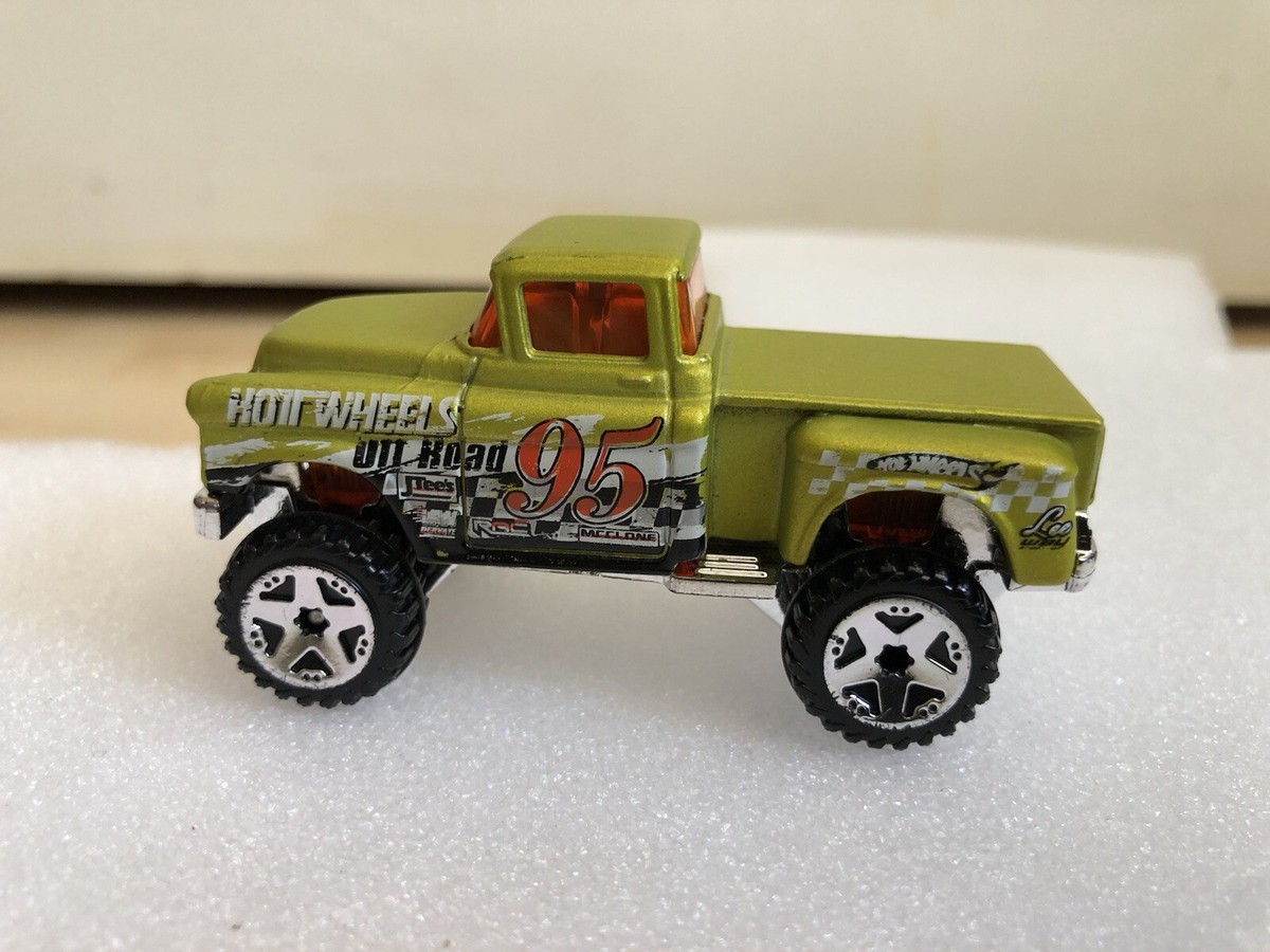 【輸入品】Hot Wheels ホットウィール 1956 CHEVY ミニカー 100% Hot Wheels '56 CHEVY 210のレビュー。一目でホット