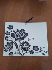 Cream & Black Floral Detailed Expanding File