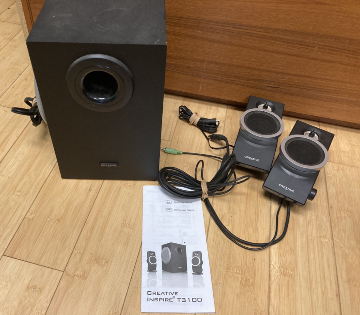Creative Inspire T3100 Sub Woofer and Speakers