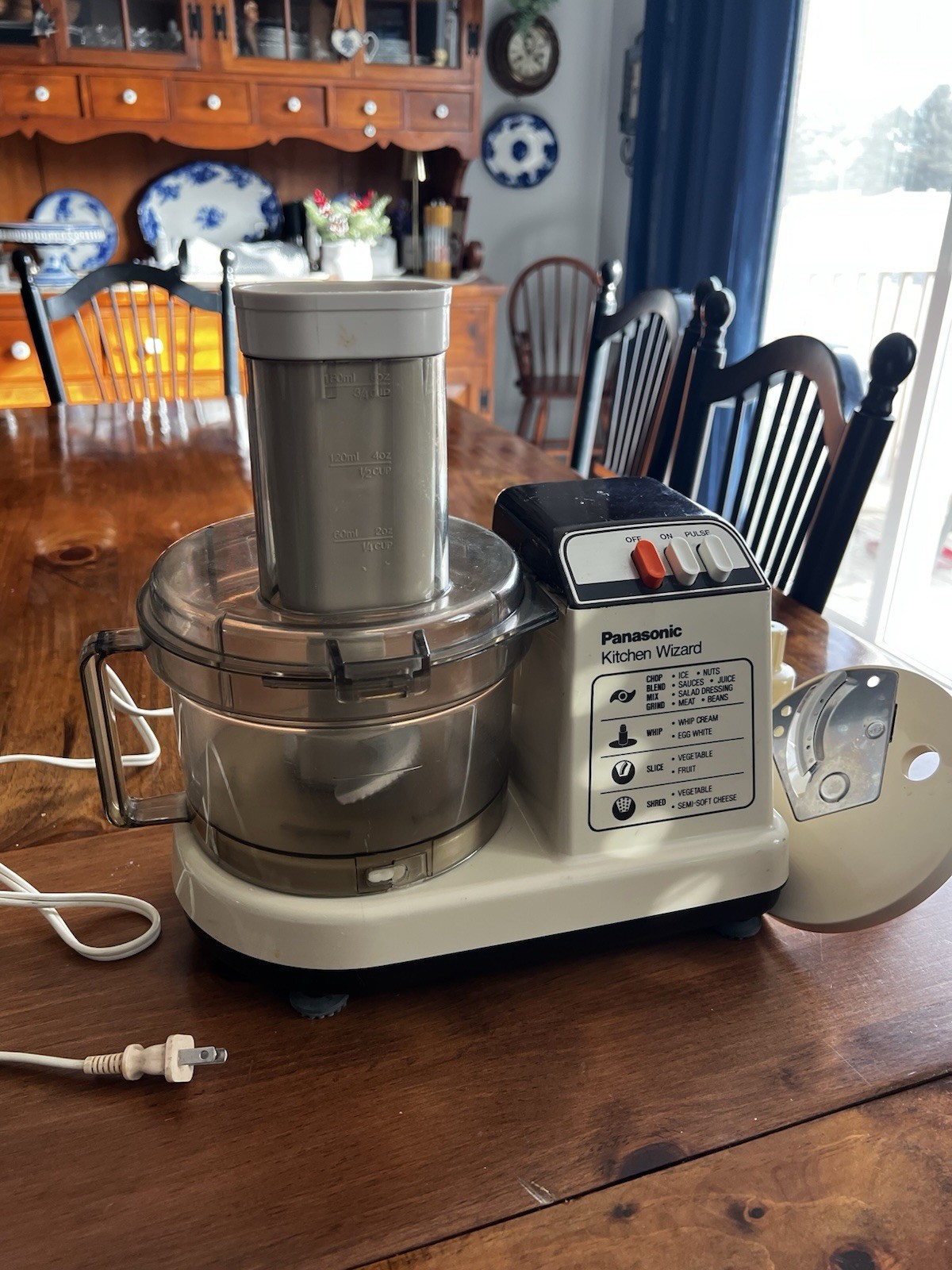 Panasonic Model MK-5070 Kitchen Wizard Food Processor Cream 