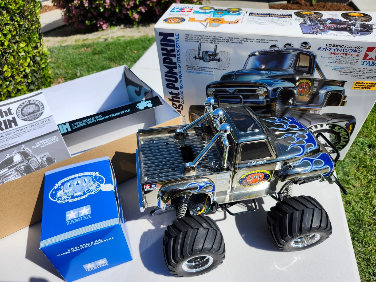 TAMIYA MIDNIGHT PUMPKIN TRUCK CHROME EDITION 58365