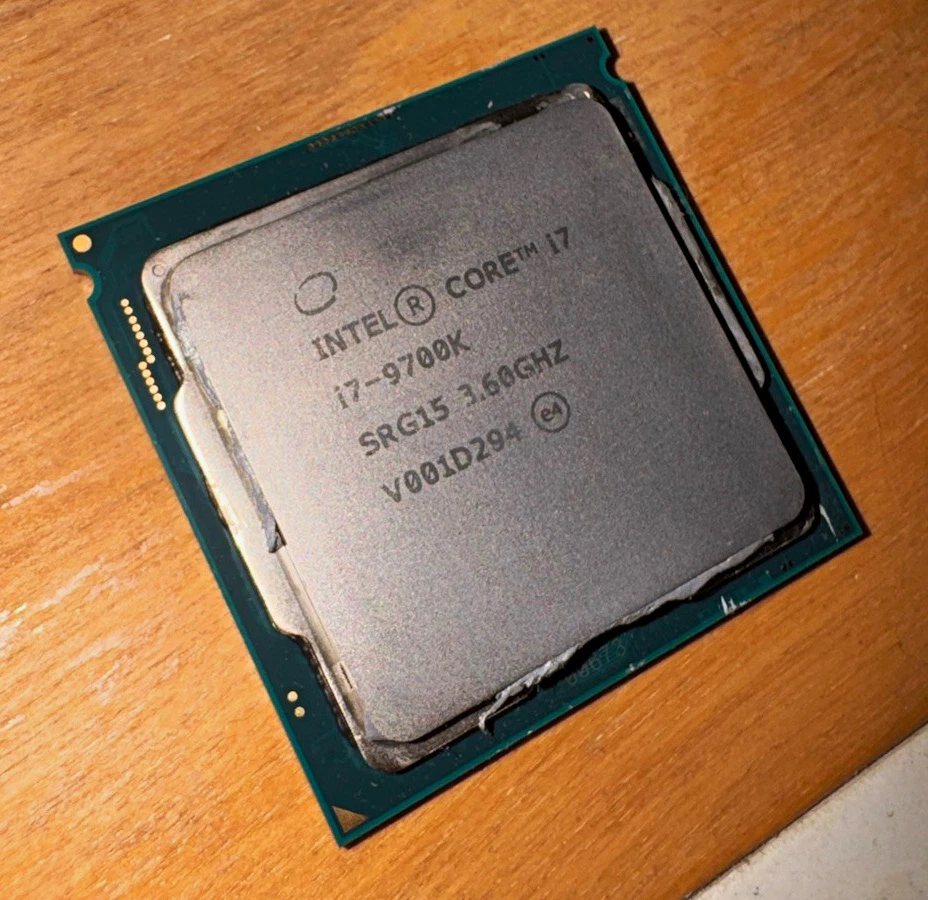 25+ Core i7 9th Gen. LGA 1151/H4 Socket Type Computer Processors