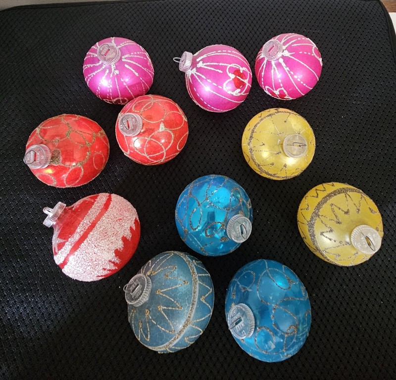 ​Vintage Glass Christmas Ornaments Lot 11 West Germany Plastic Cap Glitter Swirl