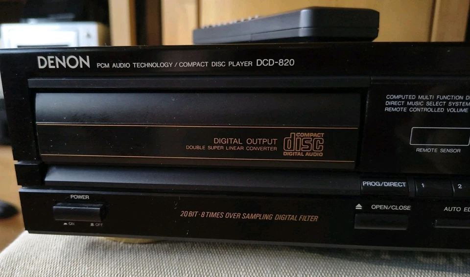 Denon DCD 820 - Oberliga CD - Player, Koaxialer Digitalausgang und Fernbe. - Bild 3 von 4