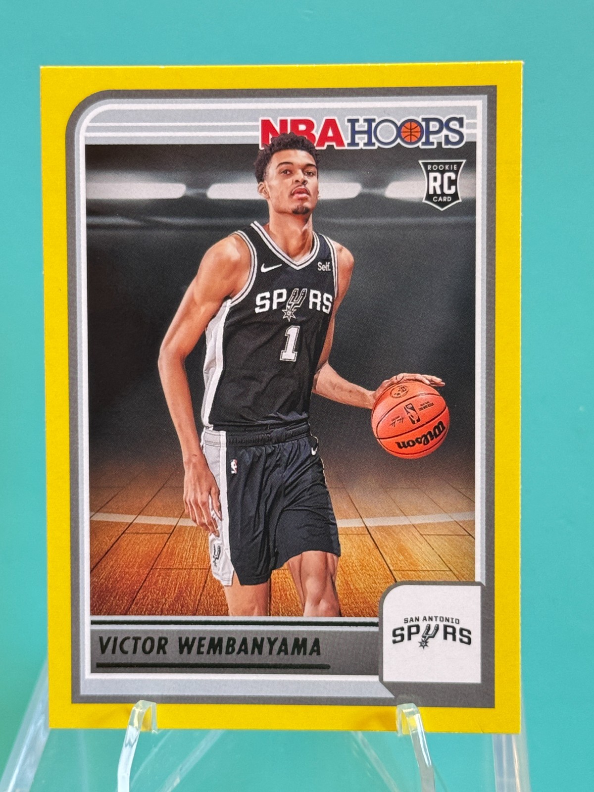 2023-24 Panini Hoops - Yellow - Victor Wembanyama #277 (RC)